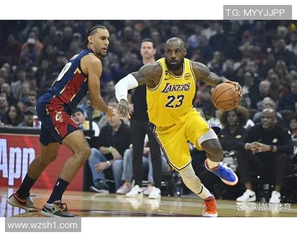 詹姆斯连续5场比赛砍下30+,率领湖人取得五连胜 詹姆斯连续5场比赛砍下30+,率领湖人取得五连胜