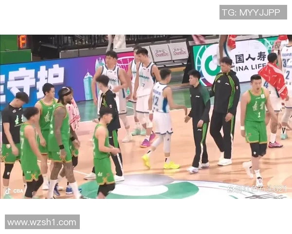 辽宁男篮主场不敌新疆,CBA常规赛两连败引发球迷忧虑